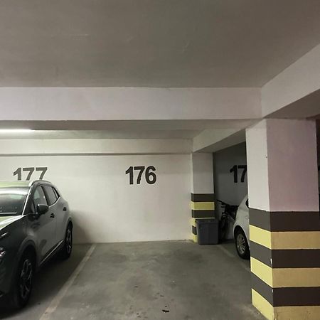 Porta Leks Apartment, Self Check-In, Own Parking Σκόπια Εξωτερικό φωτογραφία